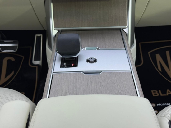 Picture of RANGE ROVER HSE-P400
