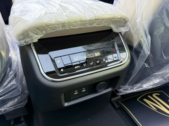 Picture of NISSAN PATROL SE