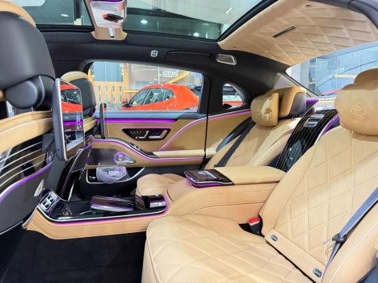 Picture of MERCEDES S680