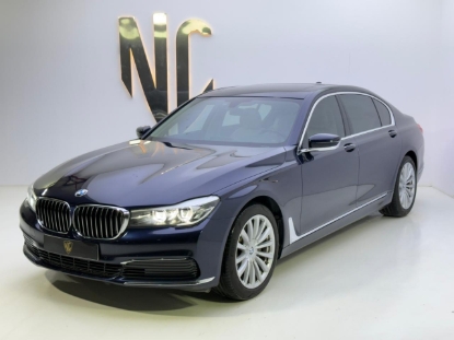 Picture of BMW 730LI