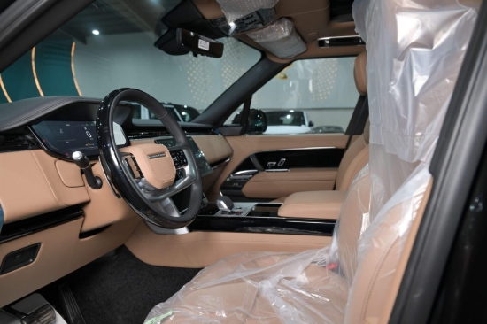 Picture of Rang Rover Autobiography