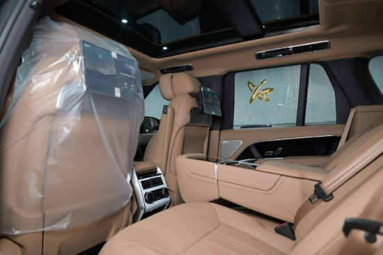 Picture of Rang Rover Autobiography