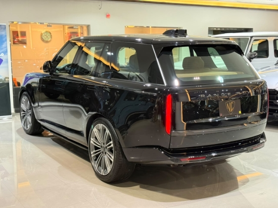 Picture of RANGE ROVER AUTOBIOGRAPHY P530