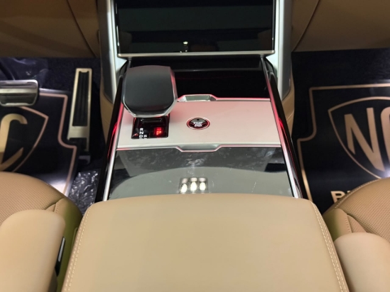 Picture of RANGE ROVER AUTOBIOGRAPHY P530