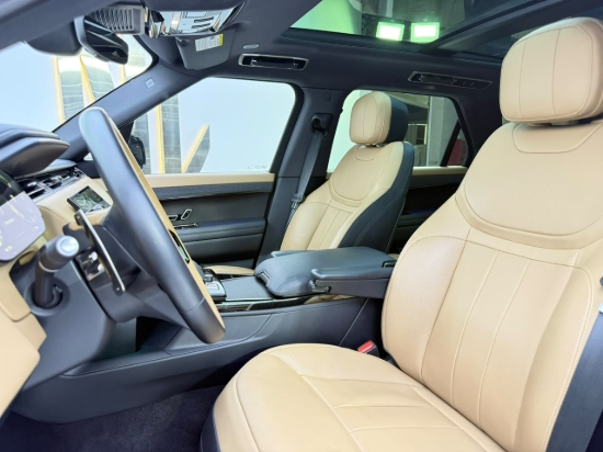 Picture of RANGE ROVER  DYNAMIC SE P400