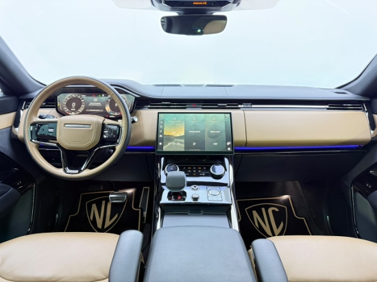 Picture of RANGE ROVER  DYNAMIC SE P400