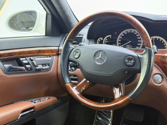 Picture of MERCEDES S500
