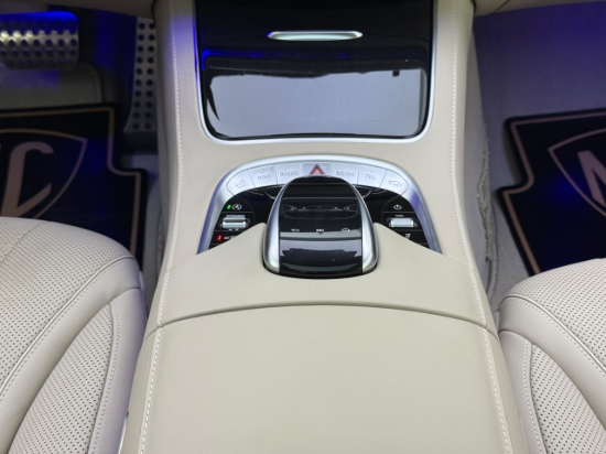 Picture of MERCEDES S560