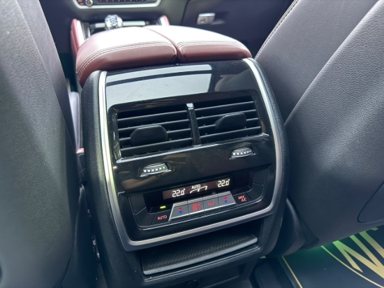 Picture of BMW X6