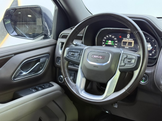 Picture of GMC YUKON  SLE