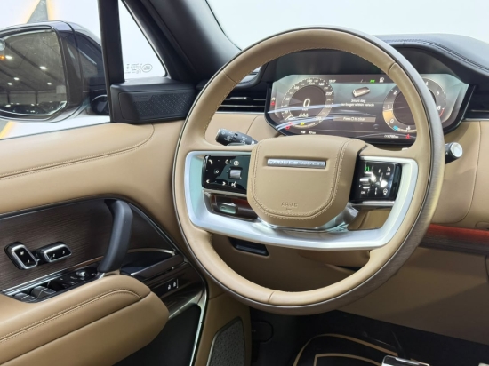 Picture of RANGE ROVER AUTOBIOGRAPHY P400