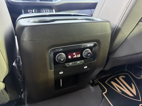 Picture of GMC TAHDE