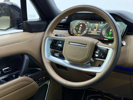 Picture of RANGE ROVER HSE-P550e