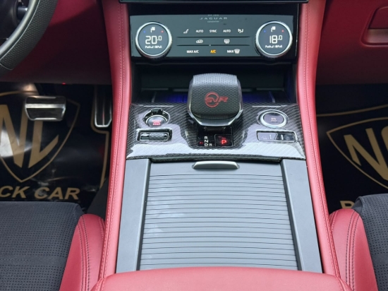Picture of JAGUAR SVR