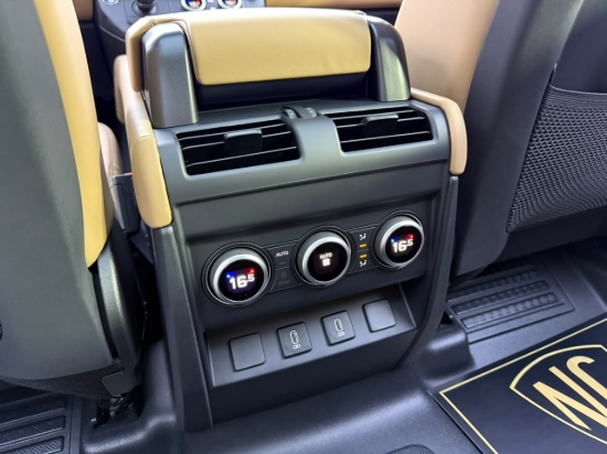 Picture of DEFENDER SE P300 X-Dynamic