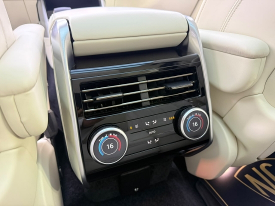 Picture of RANGE ROVER AUTOBIOGRAPHY P530