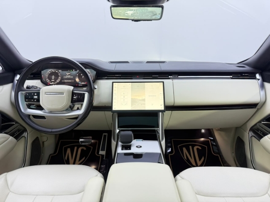 Picture of RANGE ROVER AUTOBIOGRAPHY P530