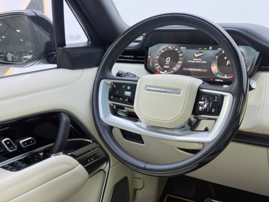 Picture of RANGE ROVER AUTOBIOGRAPHY P530