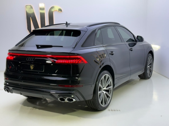 Picture of AUDI SQ8