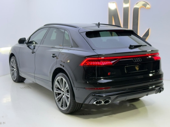 Picture of AUDI SQ8