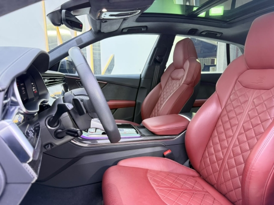 Picture of AUDI SQ8