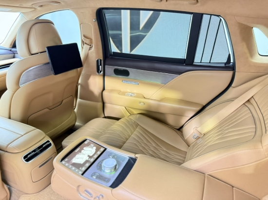 Picture of GENESIS G90