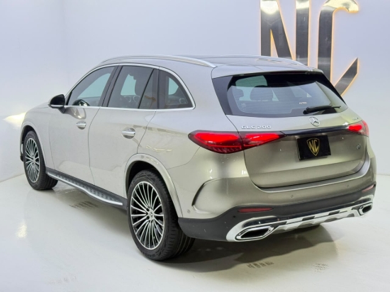 Picture of MERCEDES GLC 200