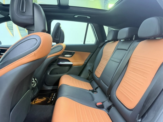 Picture of MERCEDES GLC 200