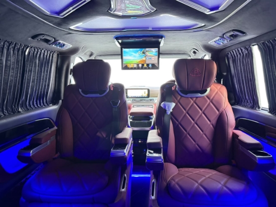 Picture of MERCEDES VITO MAYBACH