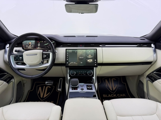 Picture of RANGE ROVER AUTOBIOGRAPHY P530 Long
