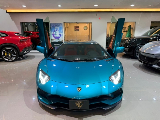 Picture of LAMBORGHINI AVENTADOR S