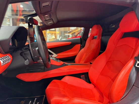 Picture of LAMBORGHINI AVENTADOR S