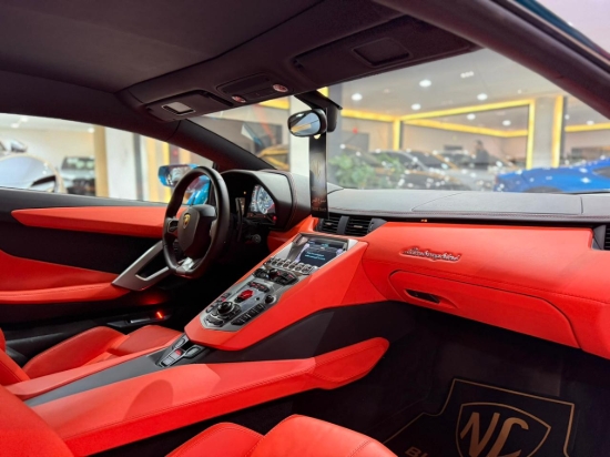 Picture of LAMBORGHINI AVENTADOR S