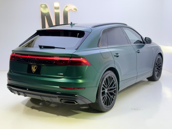 Picture of AUDI Q8 S-Line
