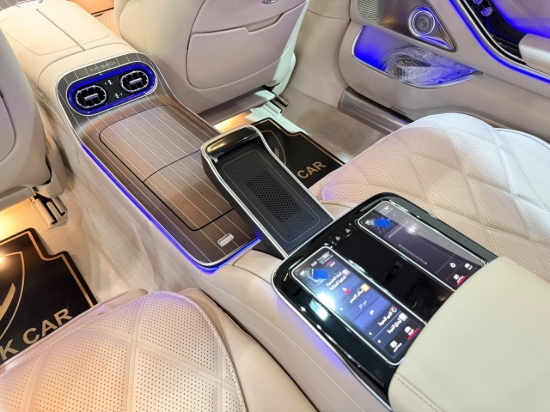 Picture of MERCEDES MAYBACH S680