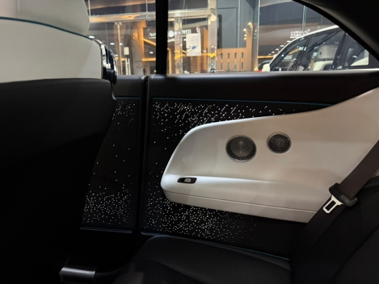 Picture of ROLLS ROYCE SPECTRE
