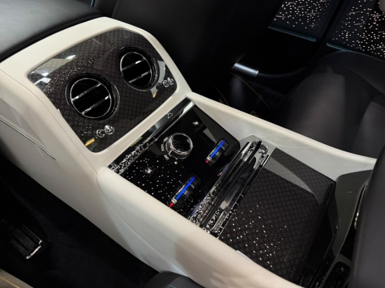 Picture of ROLLS ROYCE SPECTRE