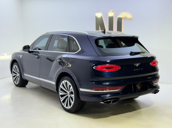 Picture of BENTLEY BENTAYGA
