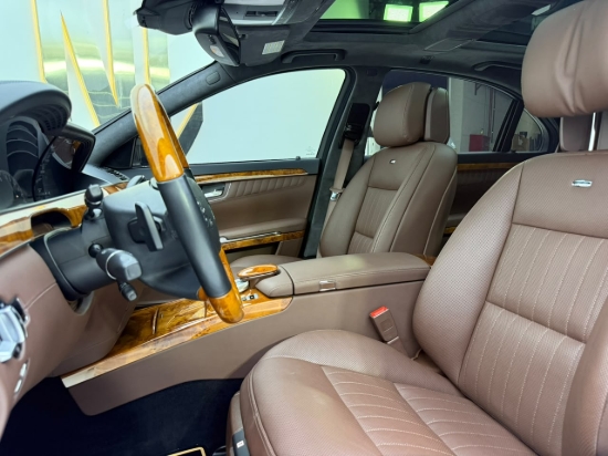 Picture of MERCEDES S600
