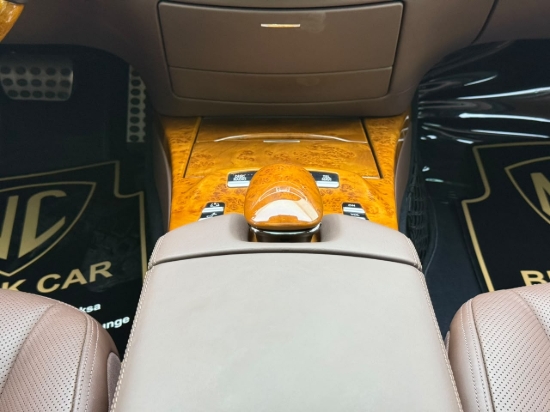 Picture of MERCEDES S600