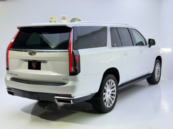 Picture of CADILLAC ESCALADE 600