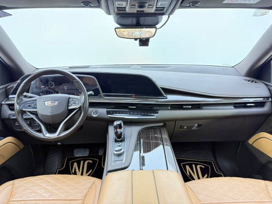 Picture of CADILLAC ESCALADE 600