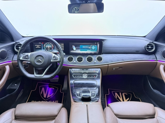 Picture of MERCEDES E43