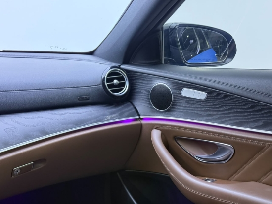 Picture of MERCEDES E43
