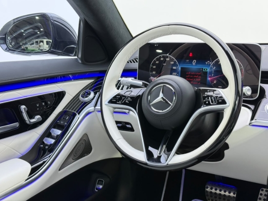 Picture of MERCEDES S580