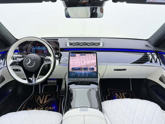 Picture of MERCEDES S580