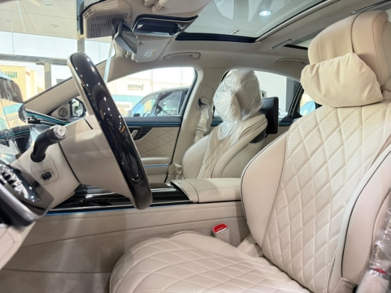Picture of MERCEDES S580