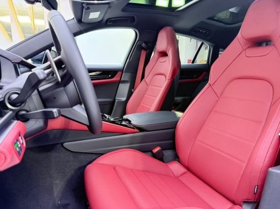 Picture of PORSCHE PANAMERA