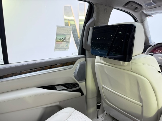 Picture of CADILLAC ESCALADE SPORT PLATINUM