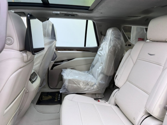 Picture of CADILLAC ESCALADE SPORT PLATINUM